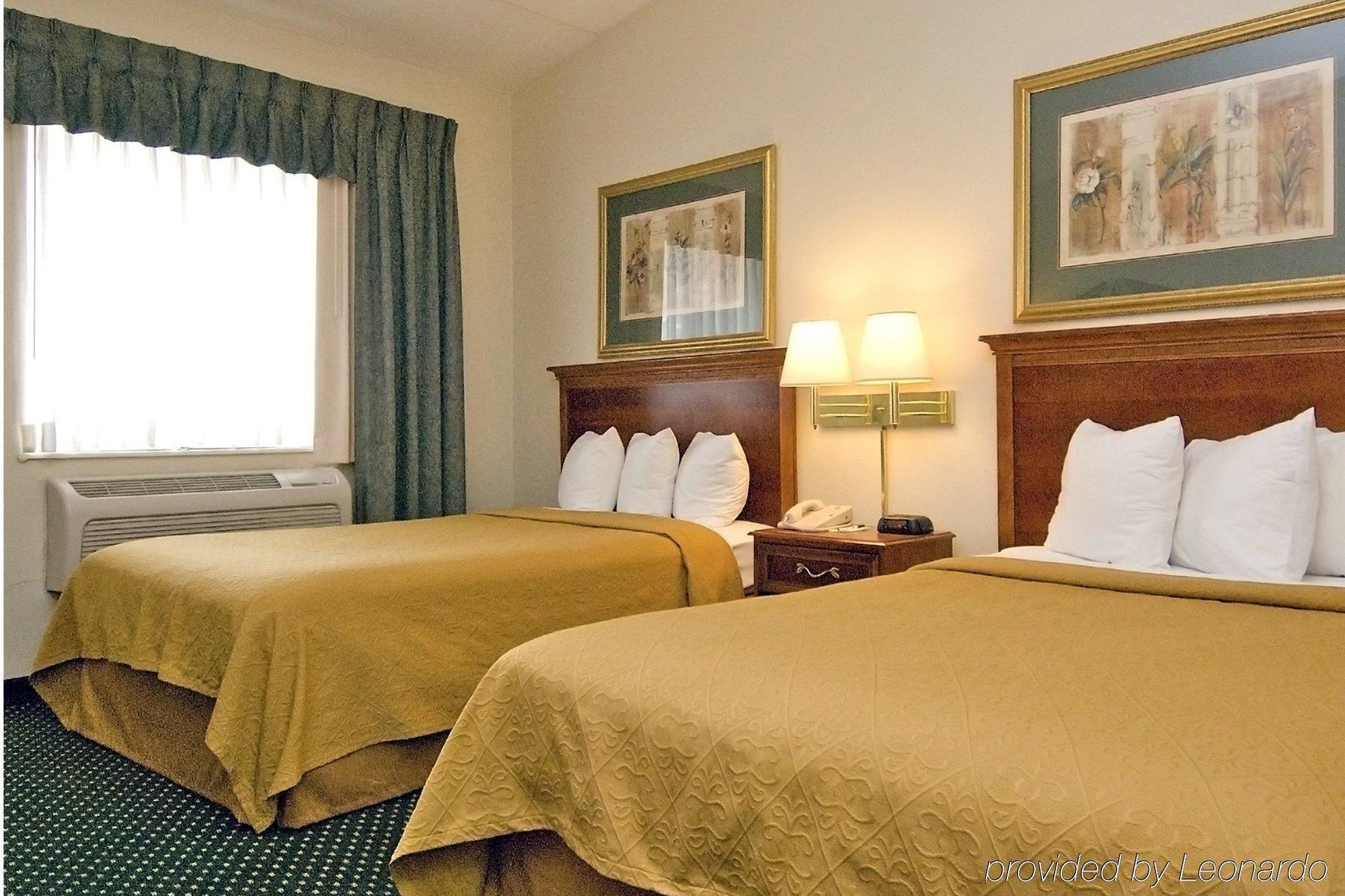 Quality Inn & Suites Lexington Kamer foto